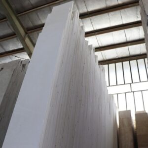 ترامیت سفیدنَقَده